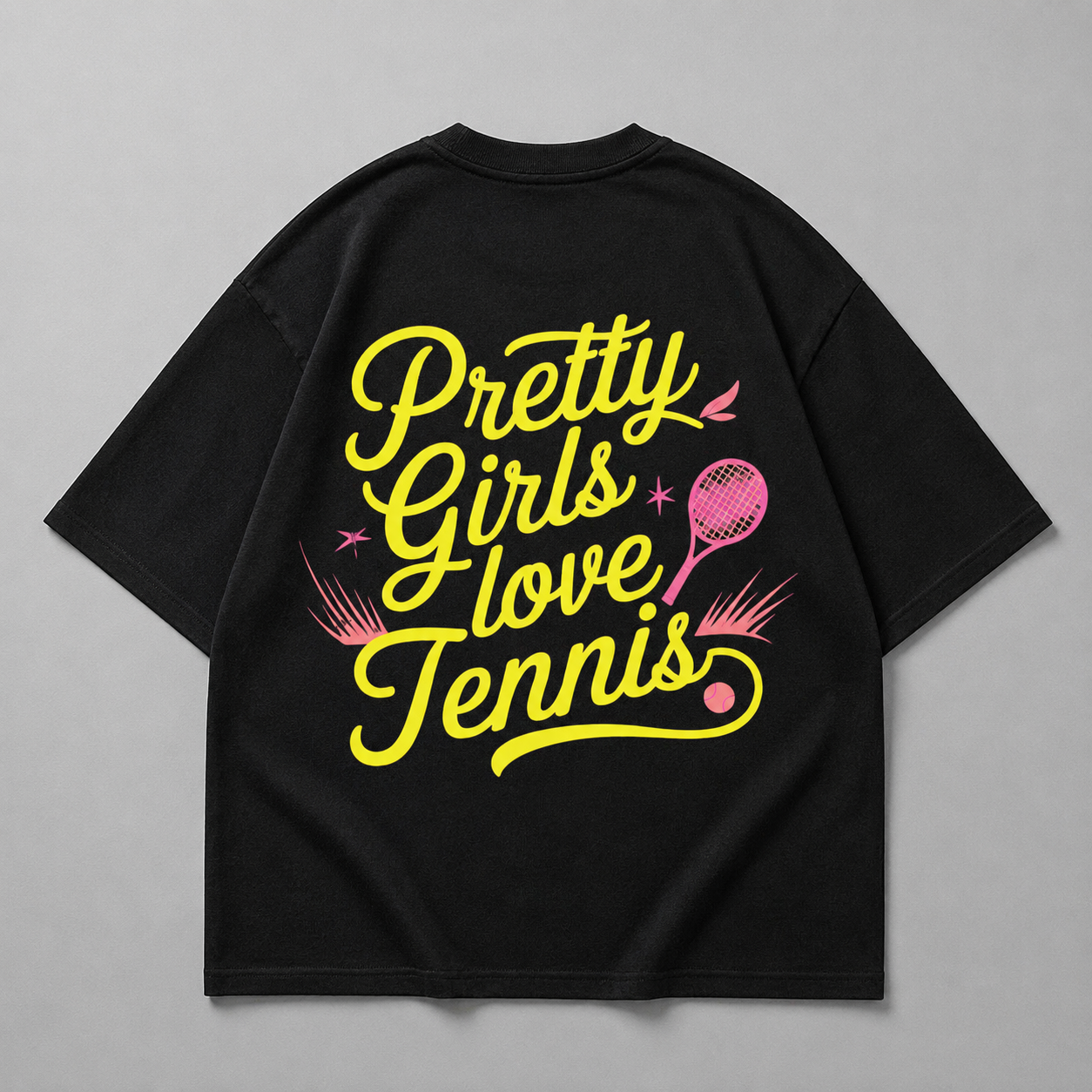 Pretty Girls love Tennis - Oversized Shirt