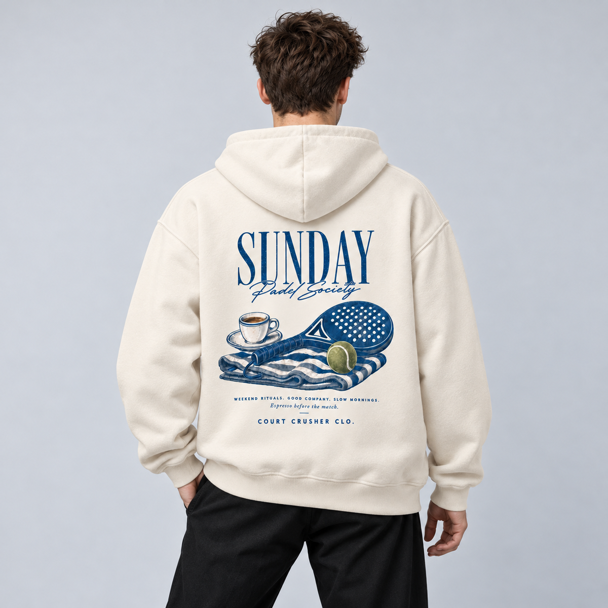 Sunday Padel Society - Oversized Hoodie – On-Body-Mockup, männliches Model