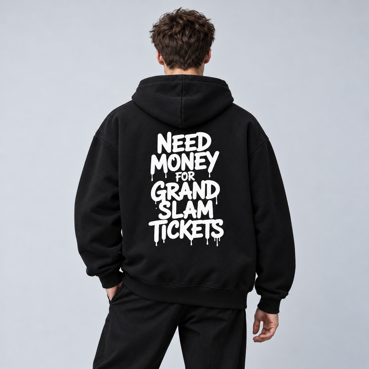 Need Money for Grand Slam Tickets - Oversized Hoodie – On-Body-Mockup, männliches Model