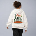 I love Clay Season - Oversized Hoodie – On-Body-Mockup, weibliches Model